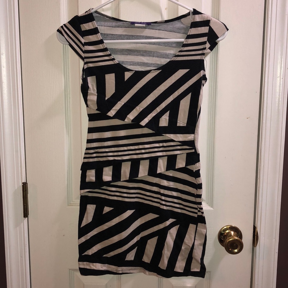 ✨4 for $25✨ bodycon dress